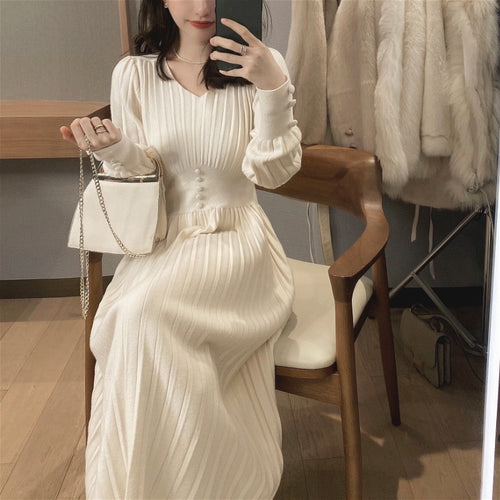 针织连衣裙女休闲长袖复古优雅办公室毛衣裙女性2021秋季一体式连衣裙韩版外套