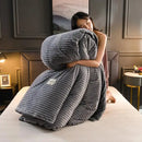 60Solid Colors Wine Flower Red Quilt Cover Luxury Bedding Set Velvet Duvet Cover Snow Fleece Thickened 150x200 220x240 For Women