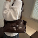 Luxury Wine Red Underarm Bag for Women Autumn/Winter Retro Commuter Shoulder Bag Casual Large Capacity Rivets Belt Totes