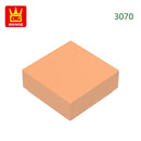 Wange 666PCS/lot 3070 1x1 Light Area Wooden Moc Loose Parts Compatible with Bricks DIY Children's Toy Assembly Gift Storage Box