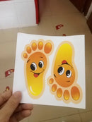 3张小脚丫贴纸儿童房浴室防水笑脸宝宝脚印地板贴