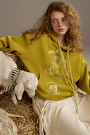 ELFSACK 2025 Autumn New Arrivals Retro Casual Large Area Print Long Drawstring Hooded Hoodie For Woman