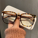 Ladies Trendy Style Reading Glasses New Fashion Wooden Legs Hyperopia Blue Light Blocking Computer Glasses Prescription Eyewear