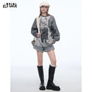 ELFSACK 2025 Fitted Graphic Long Sleeve Tee Women, Raglan Striped Sleeve All-Over Print T-Shirt, Retro Y2K Streetwear Top