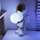 Space Man Hugging the Night Sky Bluetooth Speaker Dreamy Starry Sky Audio System Subwoofer Night Light Decoration Creative Gift