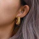 25mm Trendy Round Chunky Texture Bold Clip on Hoop Earrings Wide Metal Gold Without Piercing for Women Jewelry Wholesale 2023