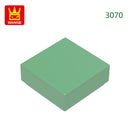 Wange 666PCS/lot 3070 1x1 Light Area Wooden Moc Loose Parts Compatible with Bricks DIY Children's Toy Assembly Gift Storage Box