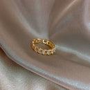 Korean fashion jewelry exquisite copper inlaid zircon hollow twisted ring elegant women wedding party opening adjustable ring