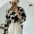 Women Blouses Shirts Turn-down Collar Fashion Chiffon Printed Casual Retro Korean Style Street Wear Loose Simple High Quality
