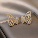 Korean Retro Asymmetric Butterfly Imitation Pearl Earrings Fashion Round Flower Brincos Long Statement Wings Earrings Jewelry